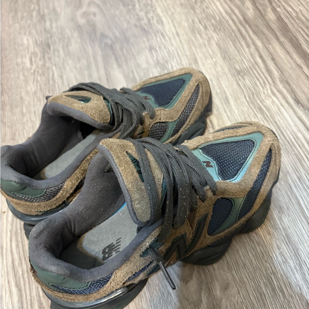 New Balance Kids' Tan and Dark Green Sneakers